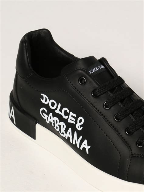 dolce gabbana criticas|dolce gabbana shoes.